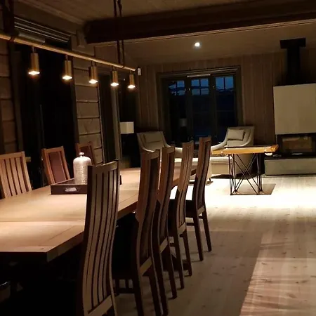 Mjoshytte Villa Stange