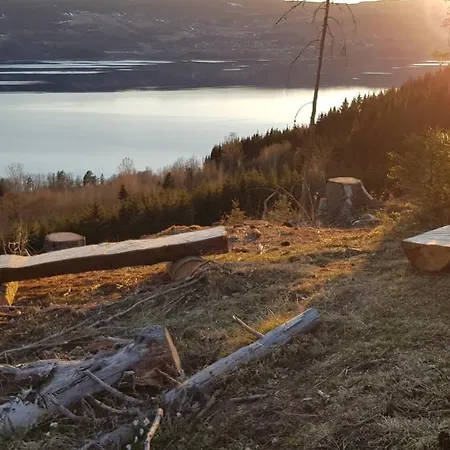 Mjøshytte Villaer Stange